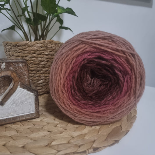 Bramblewool, Dungada, 100% wool, Latvian wool 6/2, 160 grams