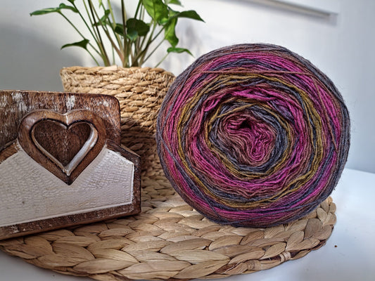 Bramblewool, Dungada 100% wool, Latvian wool , 6/1, 177 grams