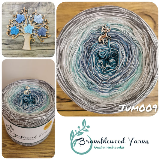 JUM009 light petrol/ dove blue/ jade/ stone/ grey + white