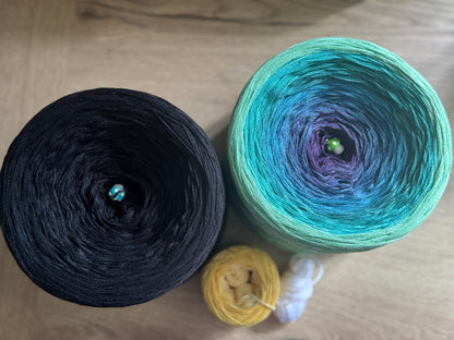 Dracarys, dragos's eye yarn kit. pattern not included.